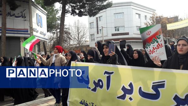 گلستانی از غرور در سملقان؛ موج حضور مردم در جشن انقلاب