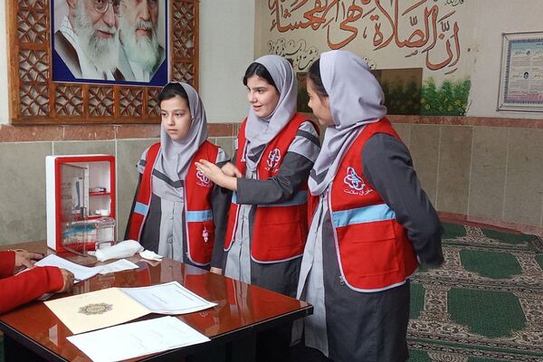 جلسه توانمندسازی و آزمون علمی مهارتی سفیران سلامت در بهارستان‌۲