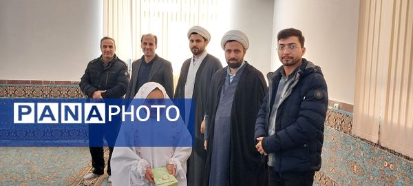 مراسم جشن تکلیف دختران دانش‌آموزی در گرماب