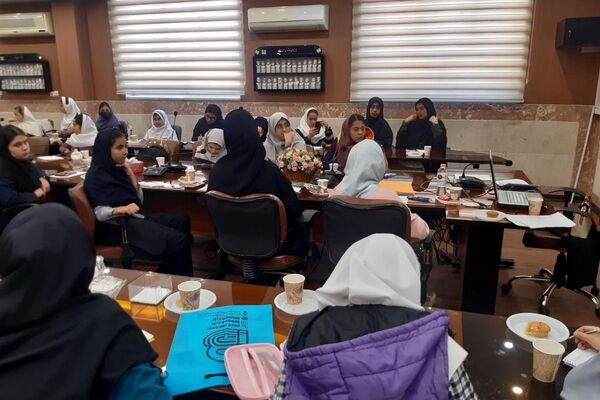 جلسه آموزش خبرنگاری در شهرستان رباط‌کریم
