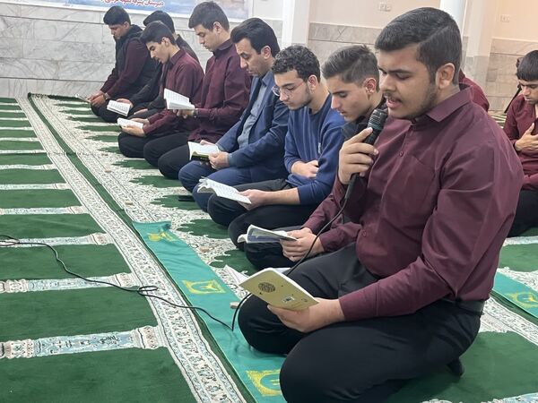 مراسم هیات دانش‌آموزی دبیرستان نمونه آیت الله خامنه‌ای کاشمر