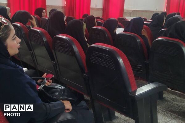 طرح تیام در بهارستان؛ تمرکز بر ارتقای مهارت مربیان