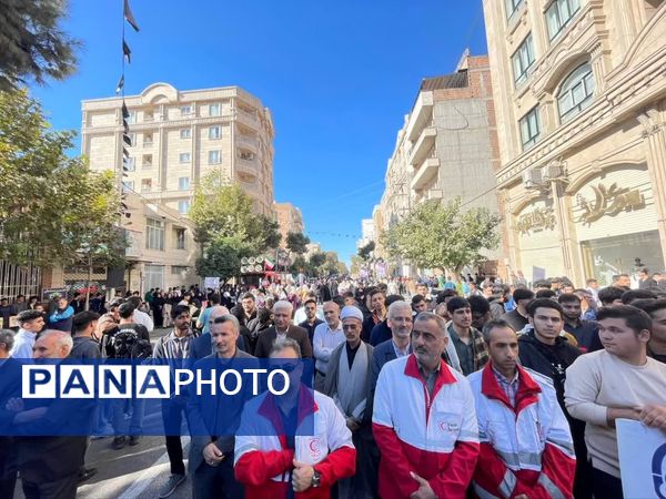 ۱۳ آبان؛ تجلی اراده دانش‌آموزان دیروز در تسخیر لانه جاسوسی و نقشه دانش‌آموزان امروز برای تمدن سازی