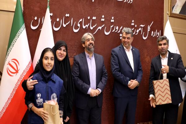 نشست صمیمی فعالین رسانه ای دانش‌آموزان با مدیرعامل خبرگزاری پانا