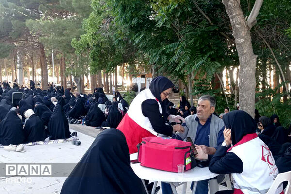 عرفه روز بخشش دیگران و استجابت دعاها