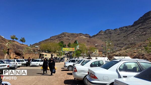 آیین بزرگداشت سالروز شهادت ششمین امام در آستان مقدس امامزاده اسماعیل(ع)