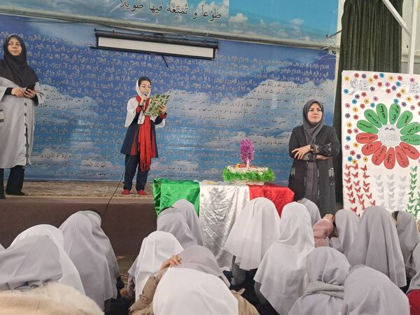 طلیعه فجر و شعبانیه در دبستان آزادی