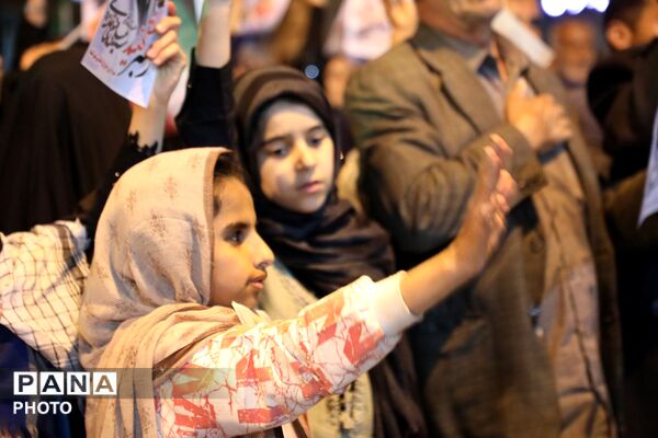  ادای احترام به ارتحال رهبر معظم انقلاب در شهرستان لنده 