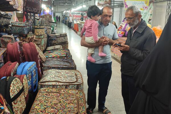 نمایشگاه فروش پاییزه در قائمشهر