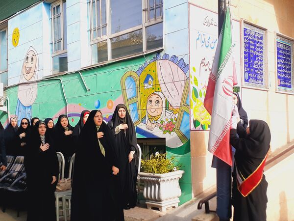 بازگشایی مدرسه غنچه ها ی انقلاب برای سالی پرنشاط