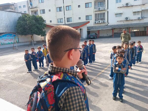  جشن شکوفه‌ها در دبستان شهید فردکاردل آمل