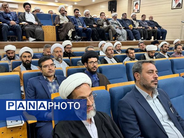 گردهمایی دبیران ستاد اقامه نماز و ائمه جماعت فرودگاه‌های کشور در مشهد