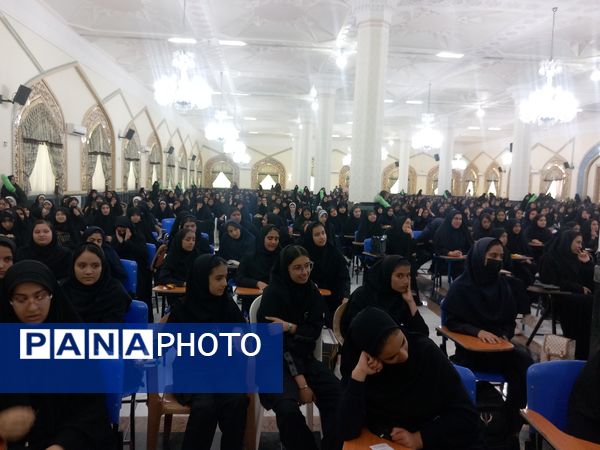 برگزاری اجتماع بزرگ دختران رضوی در شهرستان کاشمر 