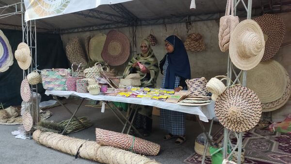 جشنواره مغ مهرگان جشن خرما و فرهنگ در حاجی‌آباد