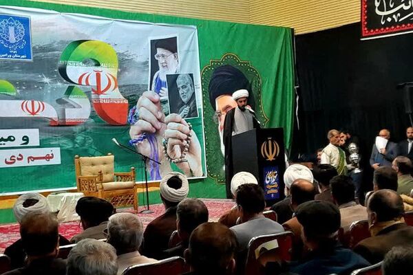 حماسه ۹ دی زنده است؛ ورامینی‌ها بار دیگر با ولایت، پیمان بستند