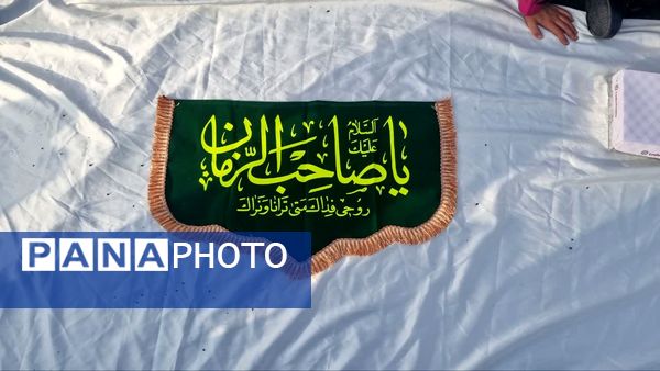 مدرسه‌ای به رنگ انتظار؛ جشن مهدوی در قاب لبخند دانش‌آموزان