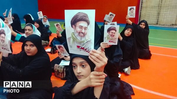 هم‌صدا تا مرقد امام؛ آخرین تمرین دختران منطقه ۱۰ در قاب پانا