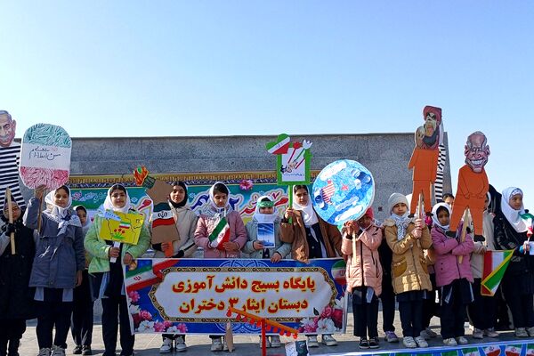 شکوه همبستگی مردم شهید پرور فشافویه در راهپیمایی ۲۲ بهمن