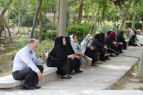 غوغای دانشگاه فردوسی مشهد در روز کنکور ۱۴۰۴