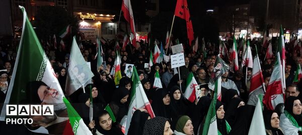 مراسم باشکوه وداع با پیکر دو شهید مطهر در نیشابور 