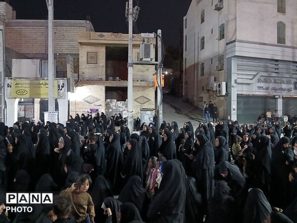 مردم با شعار «مرگ بر آمریکا» تجدید بیعت کردند