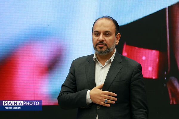 نشست خبری معاون پرورشی و فرهنگی وزیر آموزش‌وپرورش