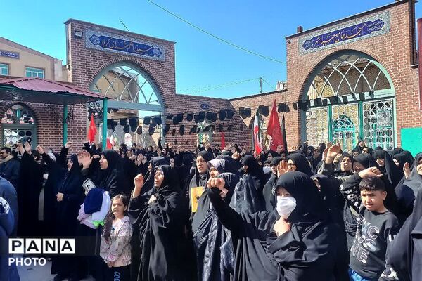 انزجار از تروریسم صهیونیستی ـ آمریکایی و تجدید عهد با راه رهبر شهید در نماز جمعه صباشهر