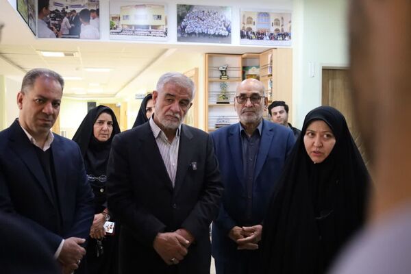 افتتاح زمین چمن دبیرستان دوره اول استعدادهای درخشان شهیدان مزیدی 