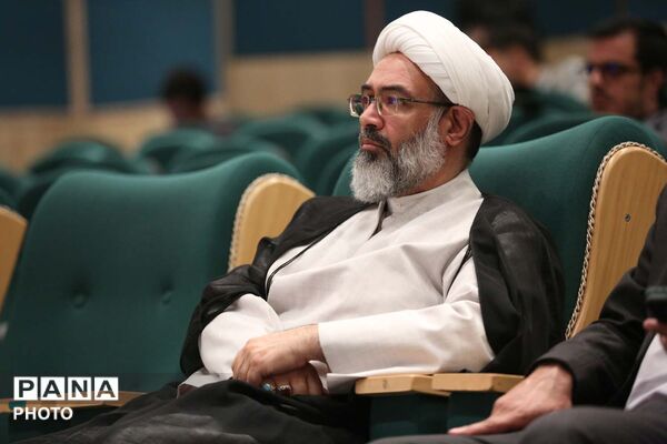 نشست خبری تشریح برنامه های سپاه و بسیج قم در هفته دفاع مقدس