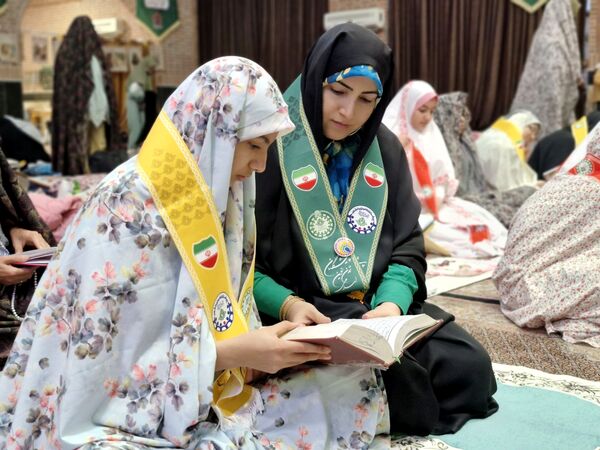 «ایران‌مون» مهمان اعتکاف دانش‌آموزی دختران همدان شد