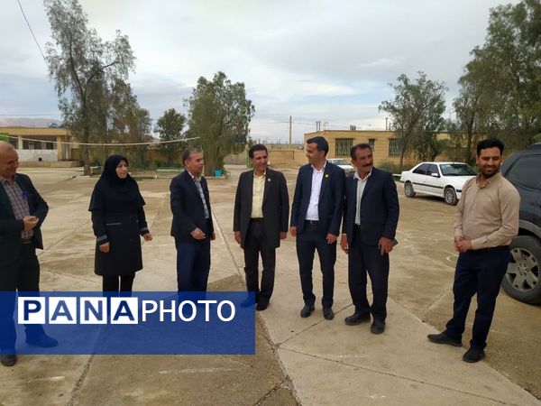  بازدید از دبیرستان‌های دخترانه عشایری عفاف و شبانه‌روزی پسرانه عشایری فارس