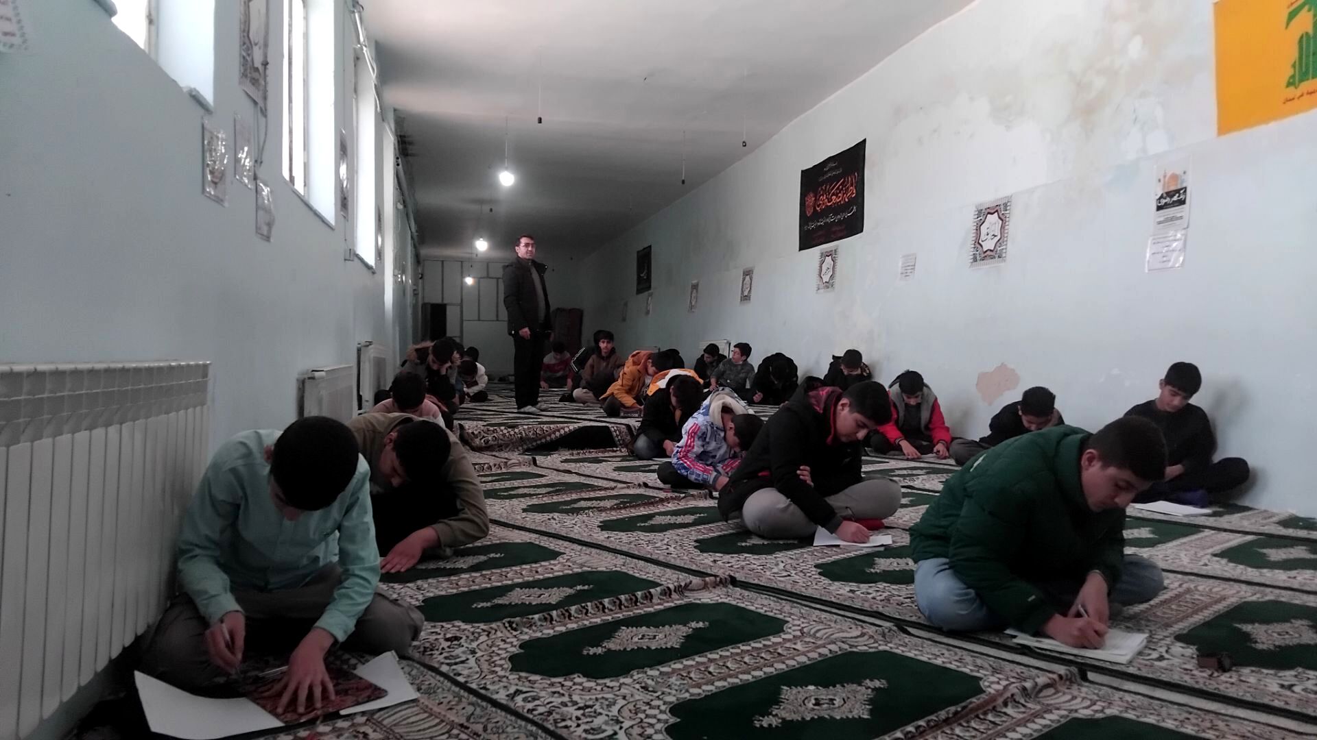 برگزاری مسابقات قرآن، عترت و نماز در دبیرستان خوارزمی نورآباد