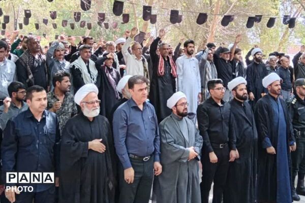 دلدادگان حسینی در سوگ علمدار کربلا گریستند
