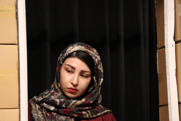 نمایش «در باران آمد» تا سوم مهرماه روی صحنه می‌رود