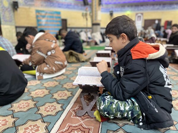 برنامه تجلیل از برترین‌های مسابقات قرآن و عترت، نماز و مسابقات فرهنگی هنری ملارد 