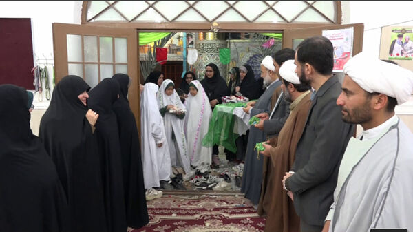  اعتکاف دانش آموزی در مدارس دشتستان 