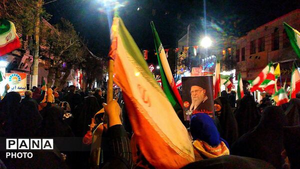 خروش مردمان انقلابی شهرستان ملایر به یاد رهبر شهید جمهوری اسلامی