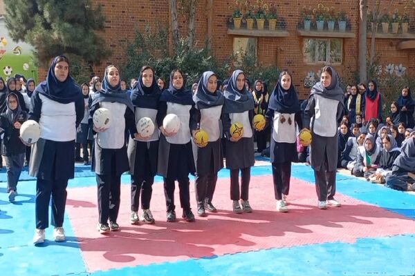  المپیاد ورزشی در دبیرستان ۱۳ آبان مشهد