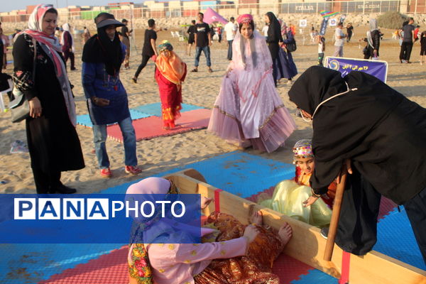 جشنواره بازی و ورزش های همگانی در ساحل بوشهر