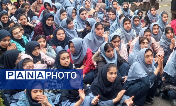 جشن روز مازندران در مدرسه شهید بهداشت قائمشهر