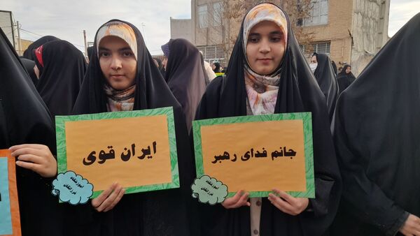 راهپیمایی مردم کمیجان درپی محکومیت اقدامات تروریستی در ایران