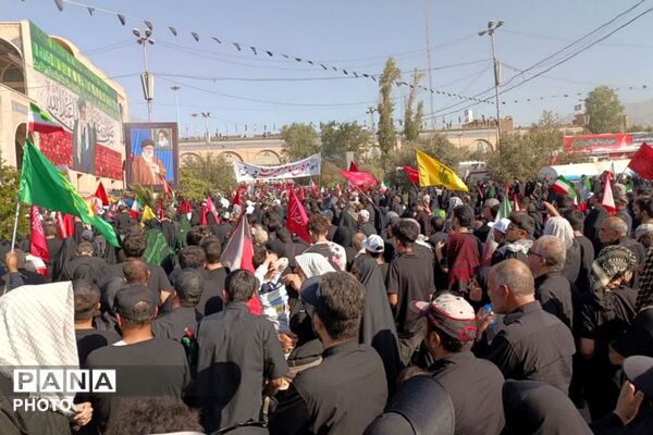 مراسم وداع و بدرقه آقای شهید ایران در مصلی امام خمینی (ره)