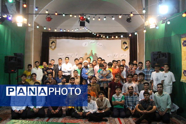 اختتامیه مسابقه کتابخوانی انجمن عقاب‌ها در یزد