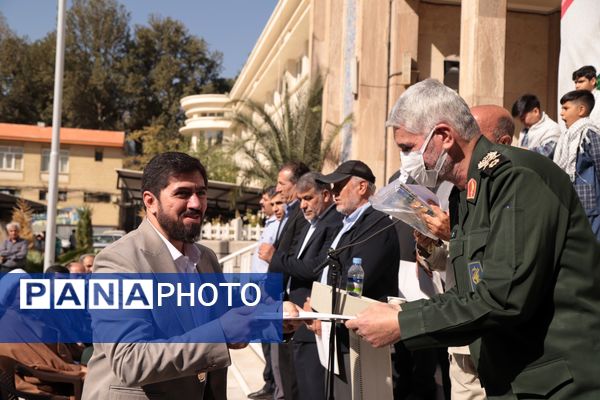 صبحگاه مشترک بسیج فرهنگیان اداره‌‌کل آموزش و پرورش شهر تهران 