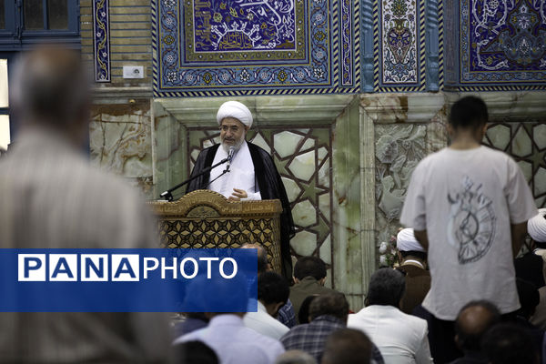 نماز عید سعید قربان در مسجد جمکران