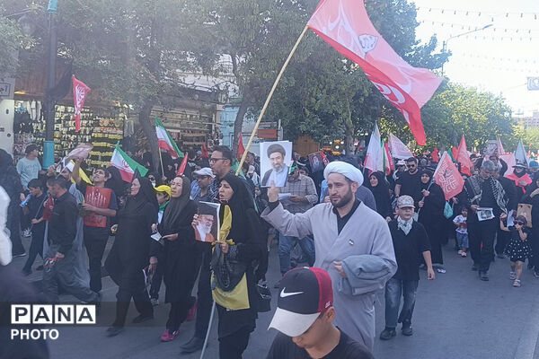 وداع باشکوه با خورشید در شهر خورشید؛ مشهد یکپارچه در سوگ