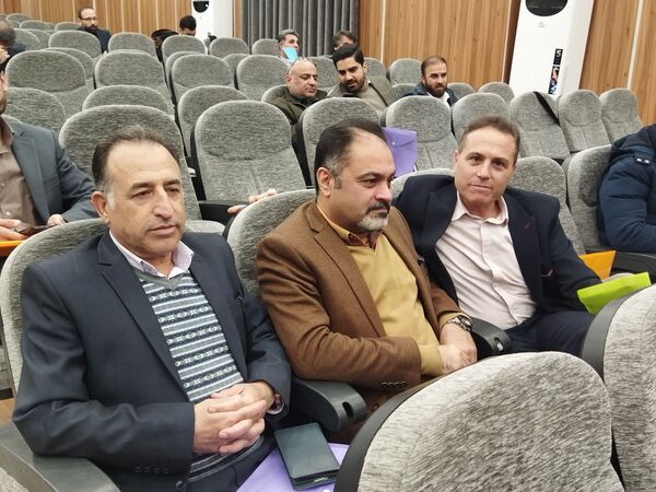 همایش نماد در منطقه ۱۵