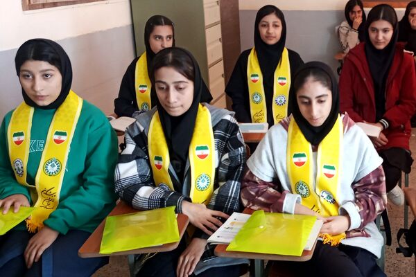 اردوی تمشک، جهشی به سوی توانمندی و شادابی در دبیرستان عصمت