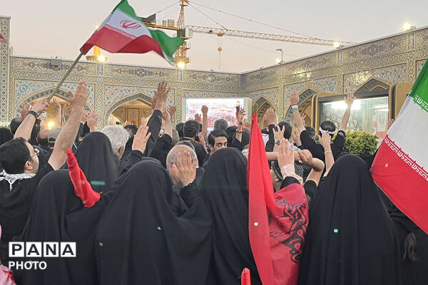 مشهد در سوگ؛ بدرقه باشکوه رهبر شهید انقلاب در جوار بارگاه رضوی