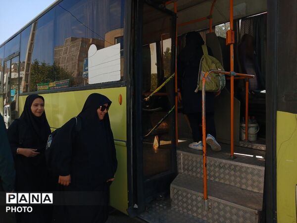 بدرقه پرانرژی هفتمی‌ها؛ از مدرسه تا اردوگاه باغرود